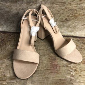 London Rebel Size 9 US High Wedge Heels Blush Pink